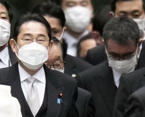 内閣支持率は28％に低下のアイキャッチ